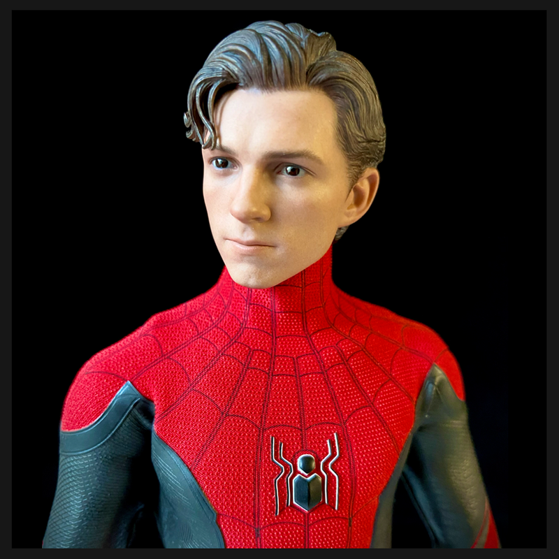 Hot Toys Spider-Man: Far From Home Action Figure - 1:6 Scale